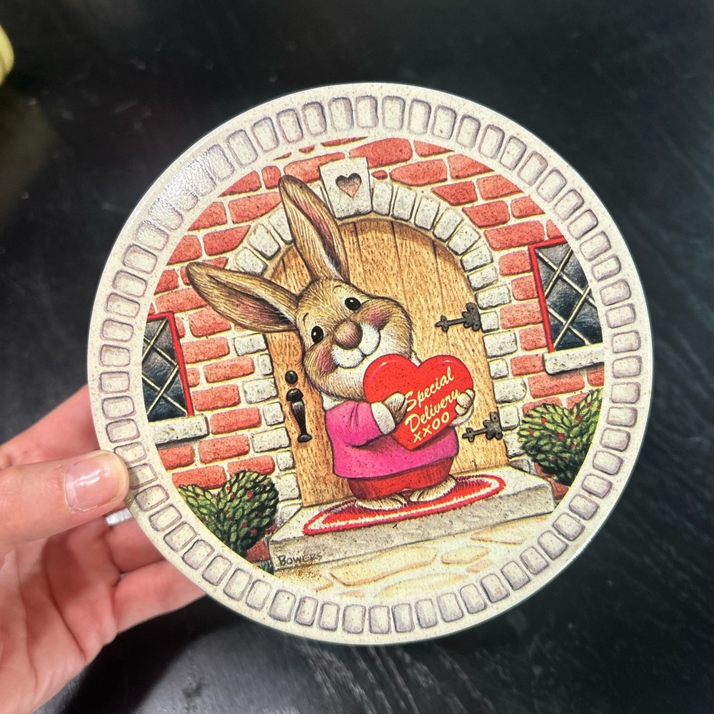 Charming Bunny Decorative tin with Heart Design- valentines bushes cottage VTG